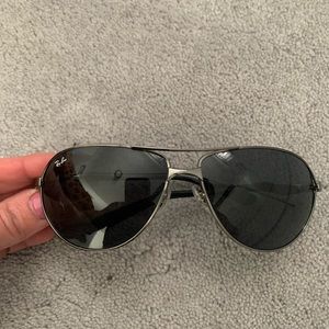 Rayban sunglasses never worn and brand new